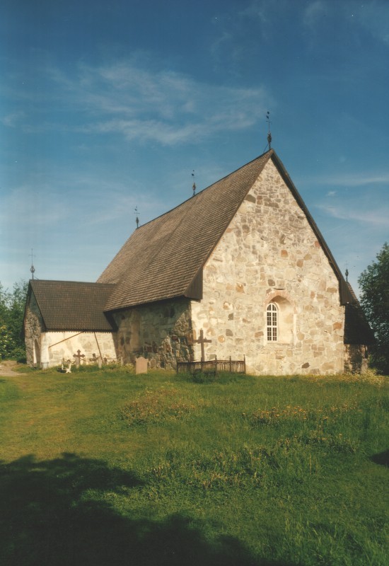 Keminmaan vanha kirkko (Pyhän Mikaelin kirkko)